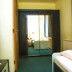 Gaestehaus Goetz 3* דרובולאך אם פאקרסי