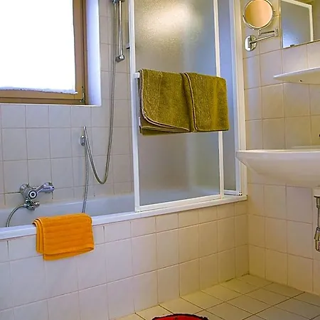 B&B Gaestehaus Goetz 드로볼라흐암파케르시