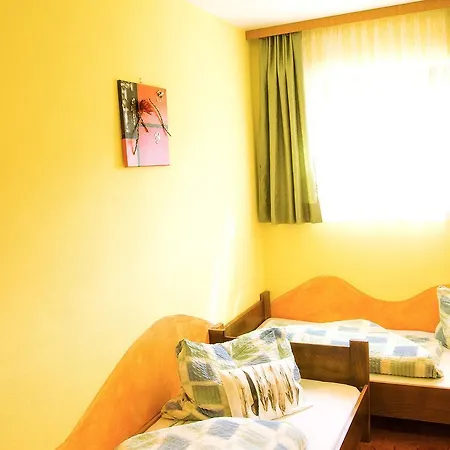 Gaestehaus Goetz Bed and breakfast