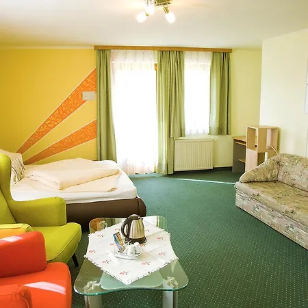 Bed & Breakfast Gaestehaus Goetz