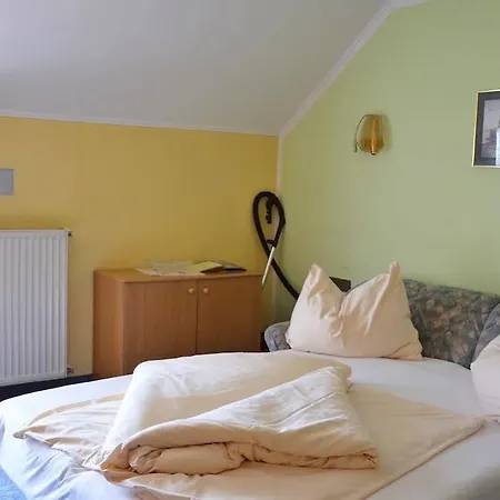 Gaestehaus Goetz Дроболлах-ам-Фаакер-Зее