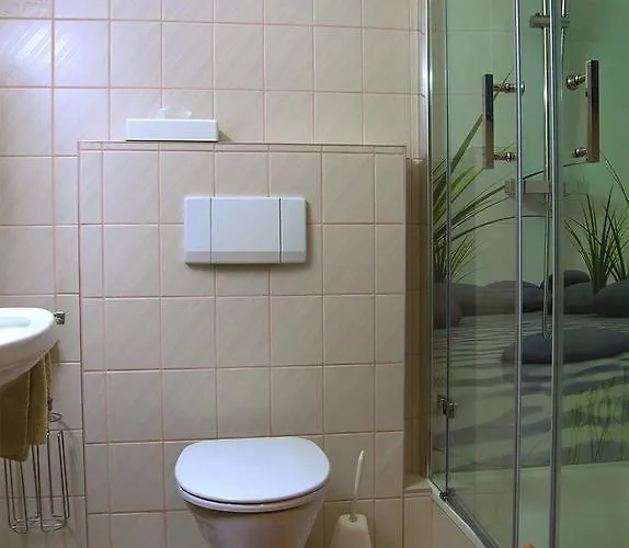 Bed & Breakfast Gaestehaus Goetz 3*