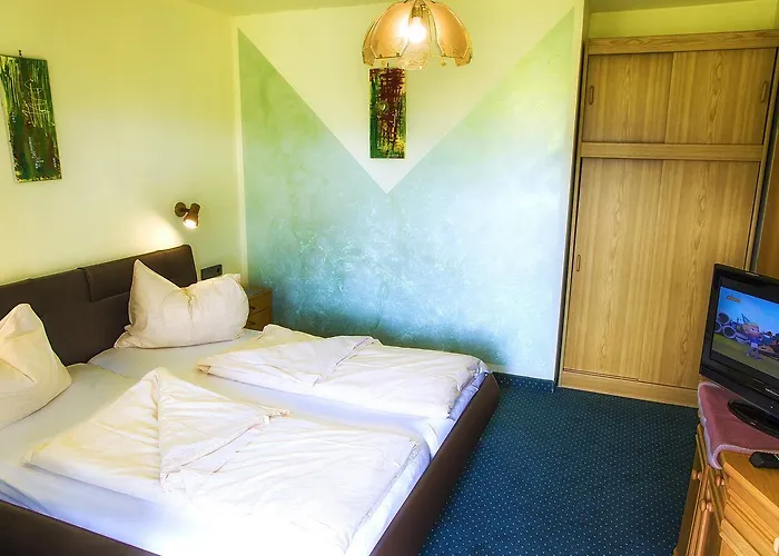 Gaestehaus Goetz Drobollach am Faakersee