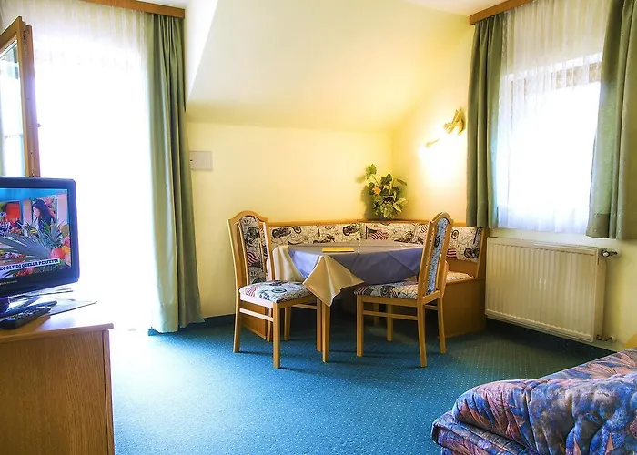 Bed & Breakfast Gaestehaus Goetz Drobollach am Faakersee