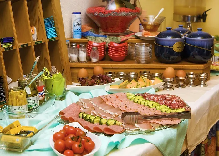 Gaestehaus Goetz Bed & Breakfast 3*