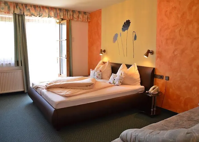 Gaestehaus Goetz Drobollach am Faakersee